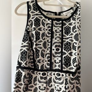 Motherhood Maternity - black and white detail dress - sz. L, brand new!